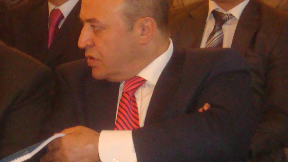 Eldar Həsənov