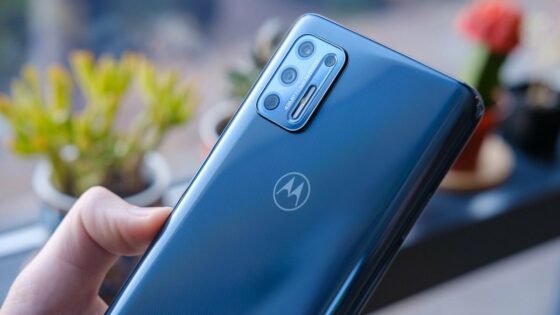 Motorola Frontier adlı flaqman smartfon barəsində yeni məlumatlar verilib