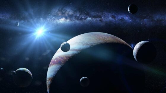 Avropa Kosmik Agentliyinin yeni aparatı Yupiterin 3 peykini araşdıracaq