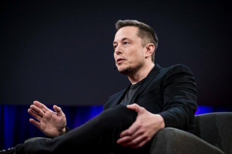 Elon Musk Forbes reytinqinə əsasən dünyanın ən varlı şəxsi seçilib