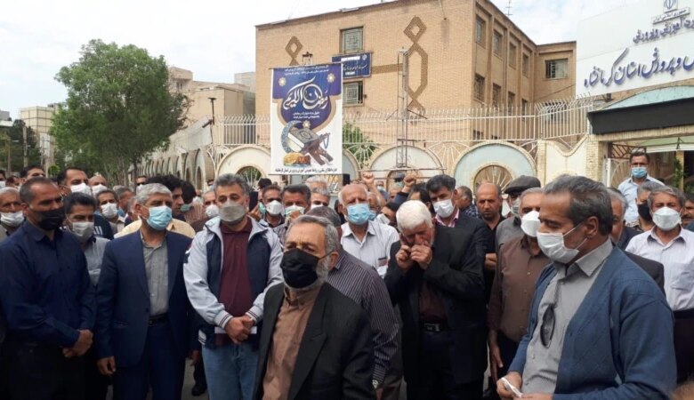 İranda 30 müəllimin saxlandığı deyilir