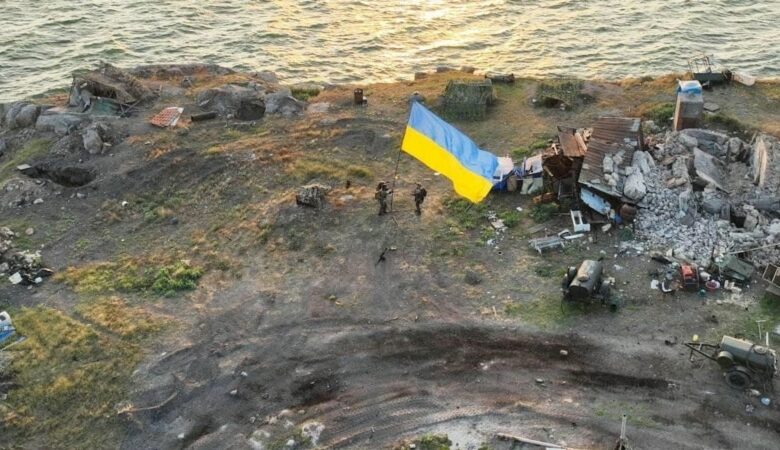 Ukrayna İlan adasının azad edilməsindən sonra gəmi yolunun açıldığını bildirir