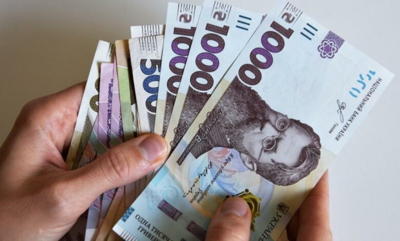 Ukraynada devalvasiya getməyə məcbur oldu – Milli valyuta 25 faiz ucuzlaşdı