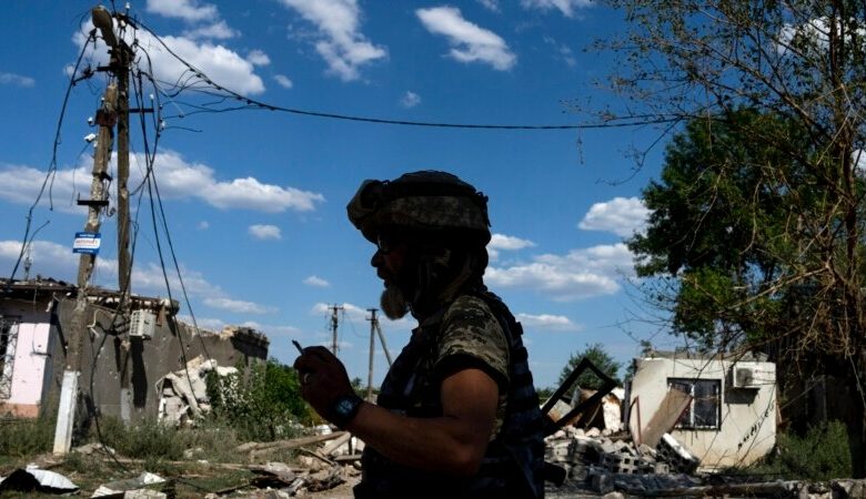 Rusiya Ukrayna qüvvələrini Donetskdən çıxarmağa çalışır