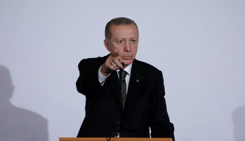 Türkiyənin yeni media qanunu tənqid olunur