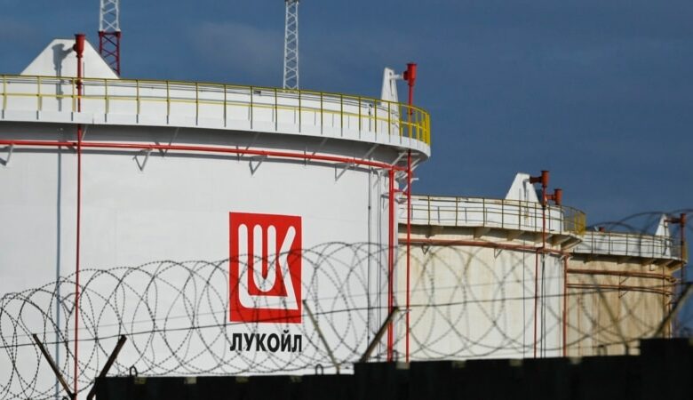 Lukoil Bakı-Ceyhan kəməri ilə neftin nəqlini dayandırır