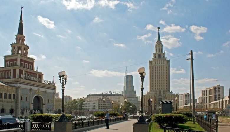 Moskvada yanğında 7 nəfər ölüb