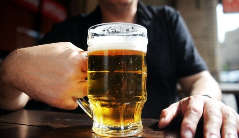 Araşdırma: Alkoqol ən çox Latviyada, ən az Türkiyədə içilir