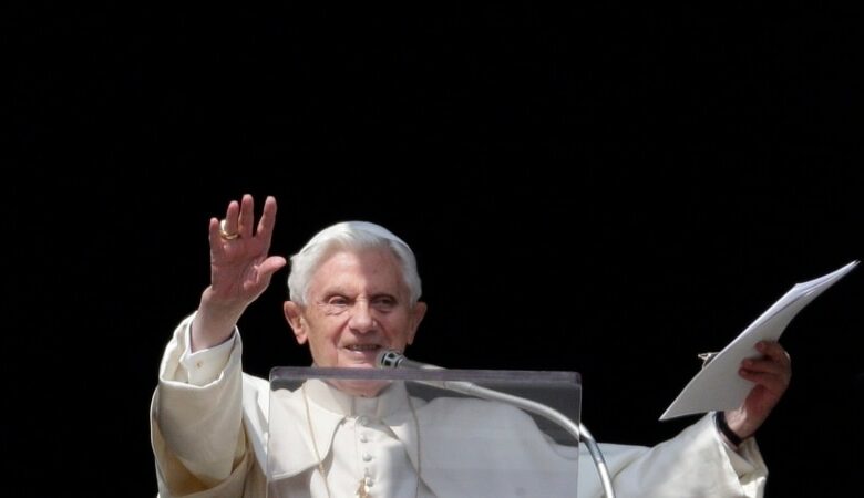 Keçmiş Papa 16-cı Benedikt vəfat edib