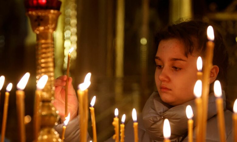Ukraynalılar Avropada pravoslav Milad bayramını vətənə qayıtmaq üçün dua ilə qeyd edirlər