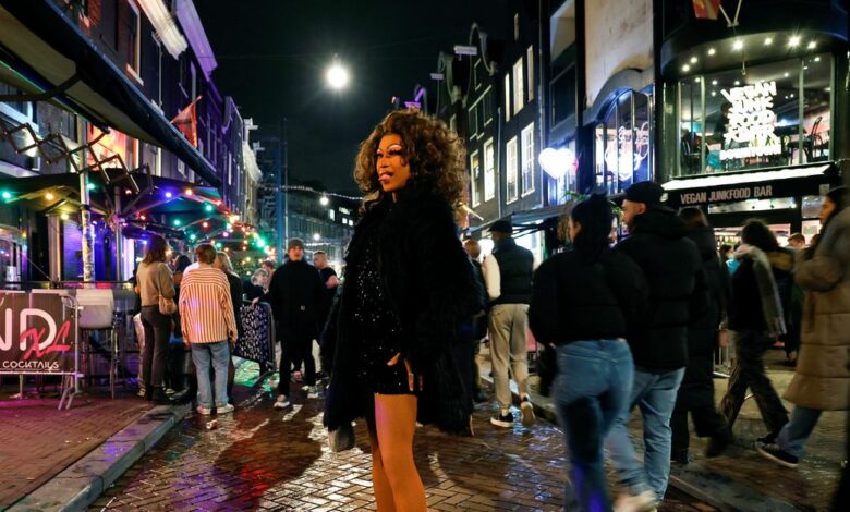 LGBTQ+ icması üçün gecə həyatı üçün təhlükəsiz məkan Amsterdamda sınaqdan keçirildi