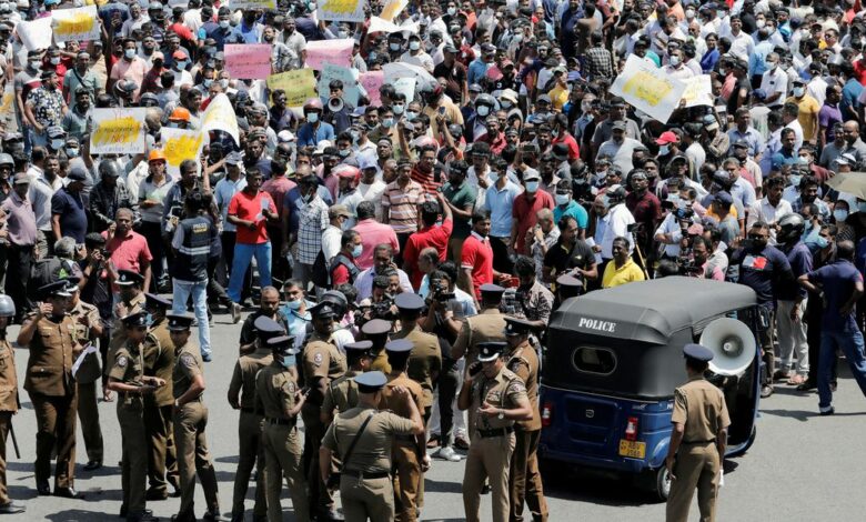 Trade unions in Sri Lanka protest against huge increase in income tax in Colombo