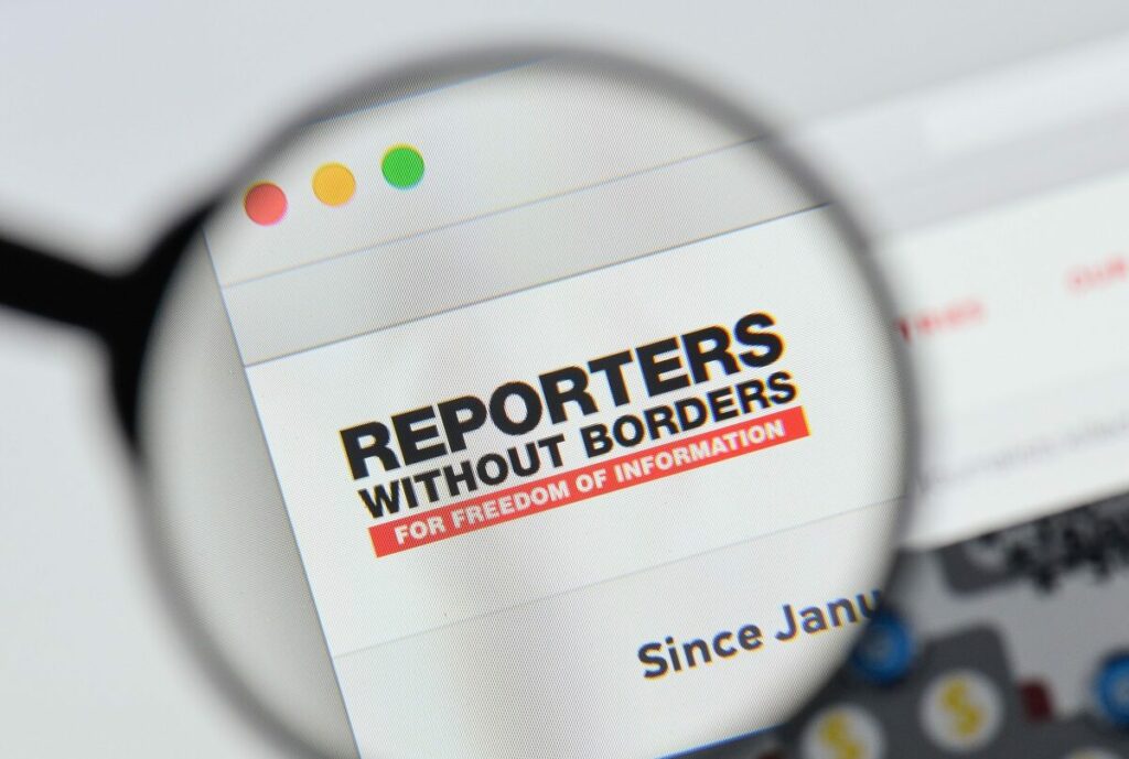 “Sərhədsiz Reportyorlar”: “Media haqqında” Qanuna yenidən baxılmalıdır”