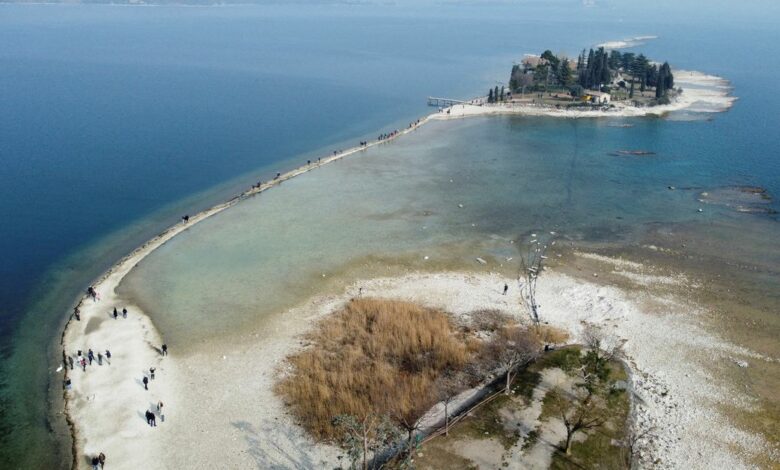 FILE PHOTO: Italy faces new drought alert as Lake Garda suffers lack of water
