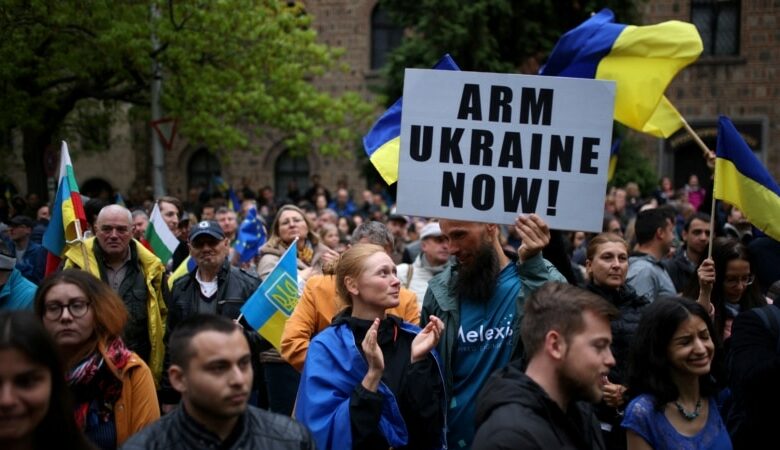Sofiya Ukraynaya ağır silahlar vermir