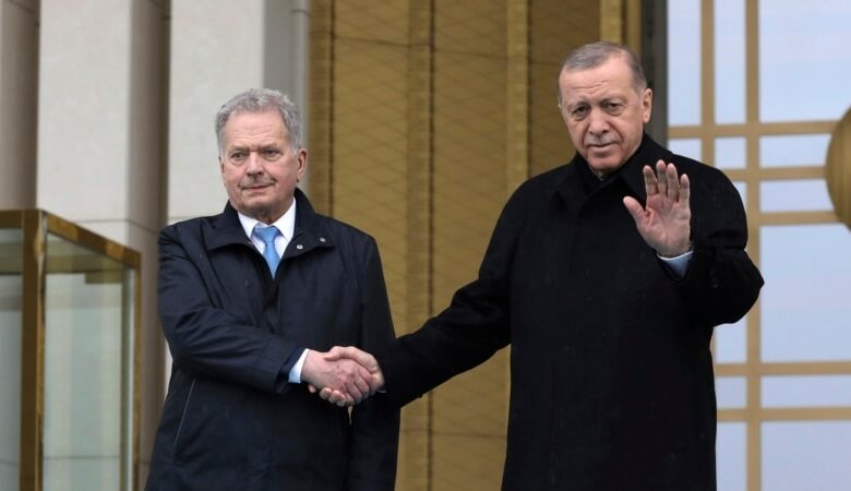 Türkiyə Finlandiyanın NATO-ya yolunu açır
