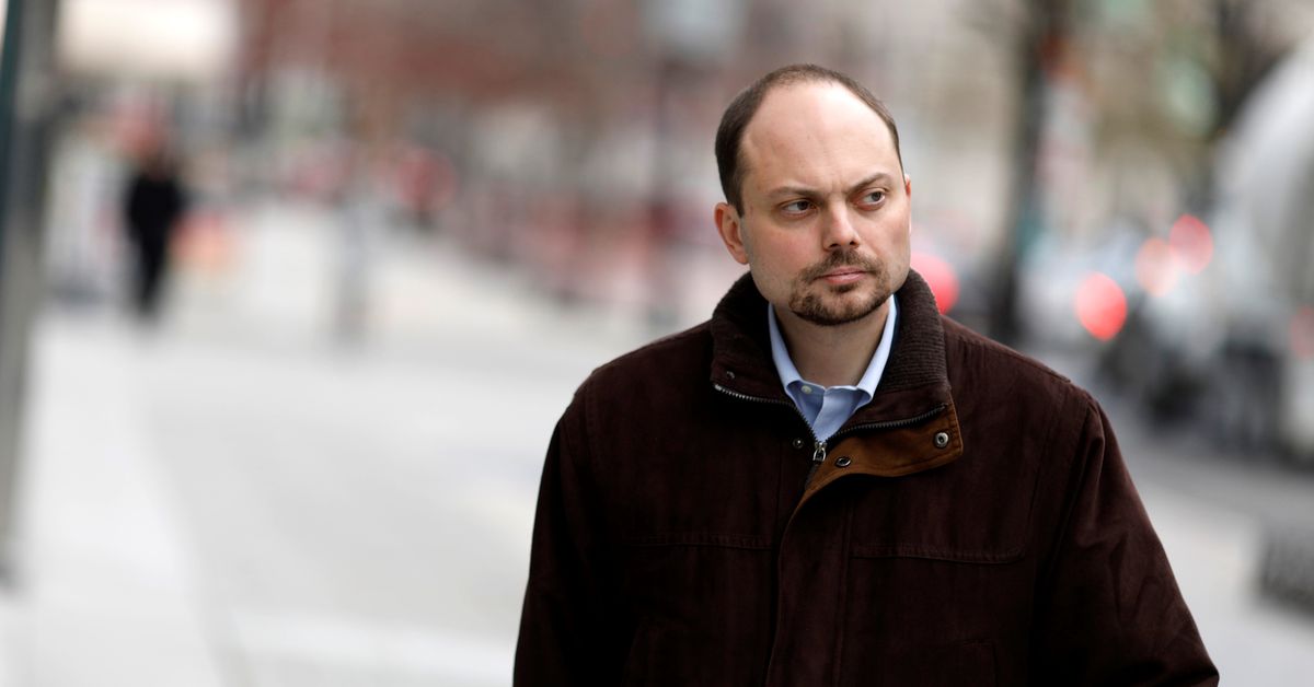 Vladimir Kara-Murza arrives for an interview at the offices of Reuters