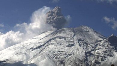 Meksikada Popocatepetl vulkanında son 24 saatda 12 püskürmə!