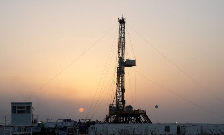 FILE PHOTO: IDC Zubair oilfield in Basra
