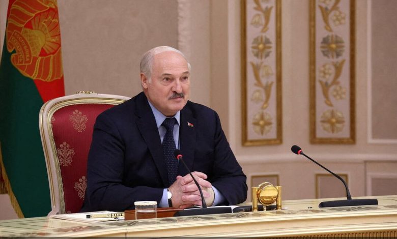Belarusian President Alexander Lukashenko meets with governor of Russia's Vladimir Region Alexander Avdeyev in Minsk