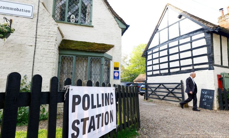 People take part in location elections, in Ayot St Lawrence