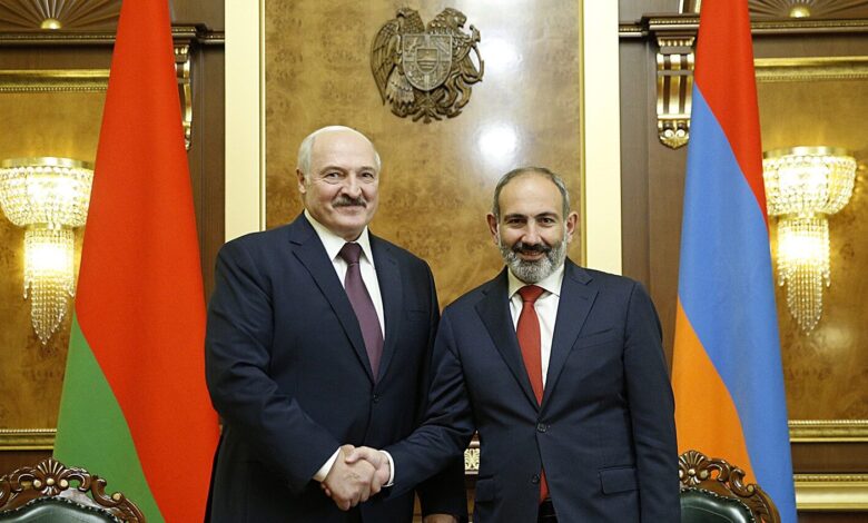 Lukaşenko: “KTMT Ermənistansız dağılmaz”