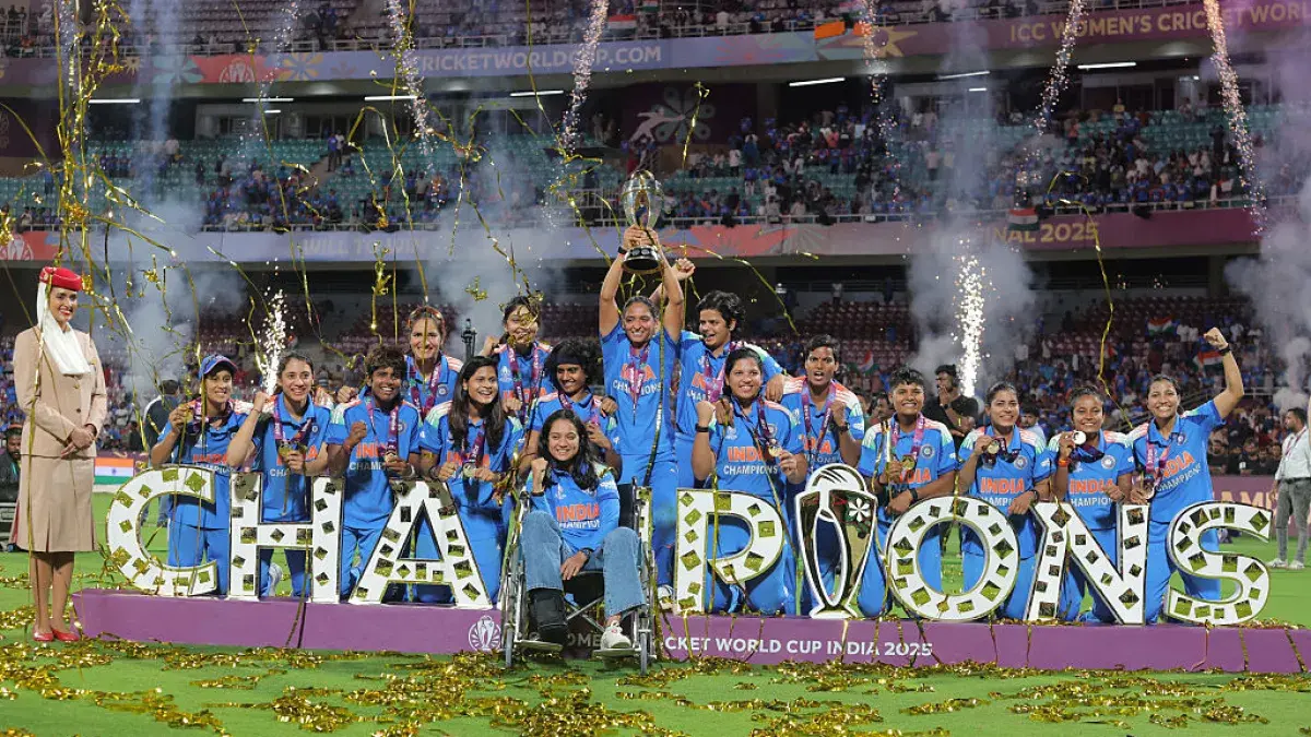 Hindistan qadınları Cənubi Afrikanı yenərək ilk Kriket Dünya Kubokunu qazandı