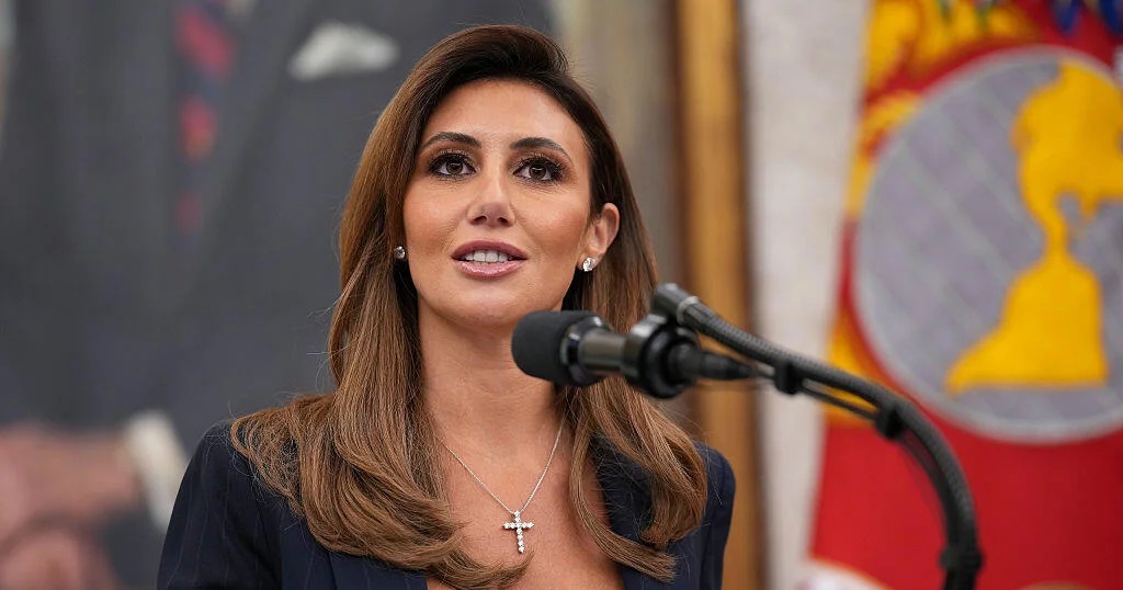 Alina Habba'nın ofisinə əvvəllər beysbol bitası ilə girməyə cəhd edən şəxs basqın edib