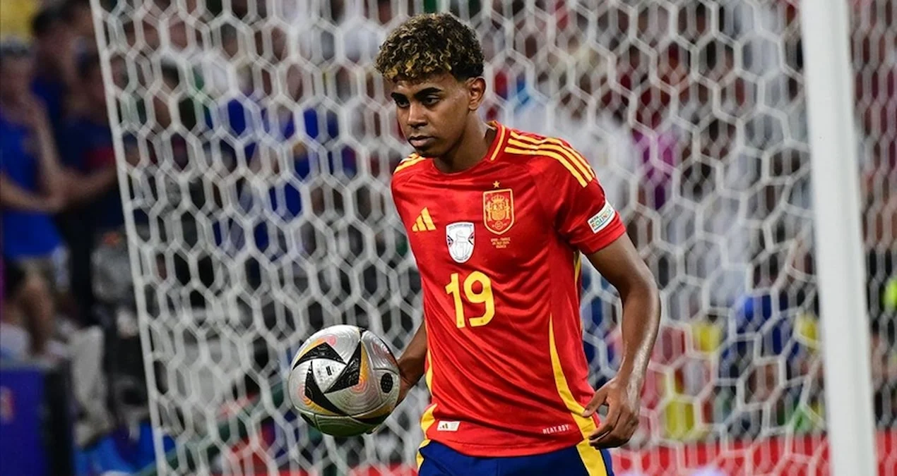 Yamal heyətdən çıxarıldı